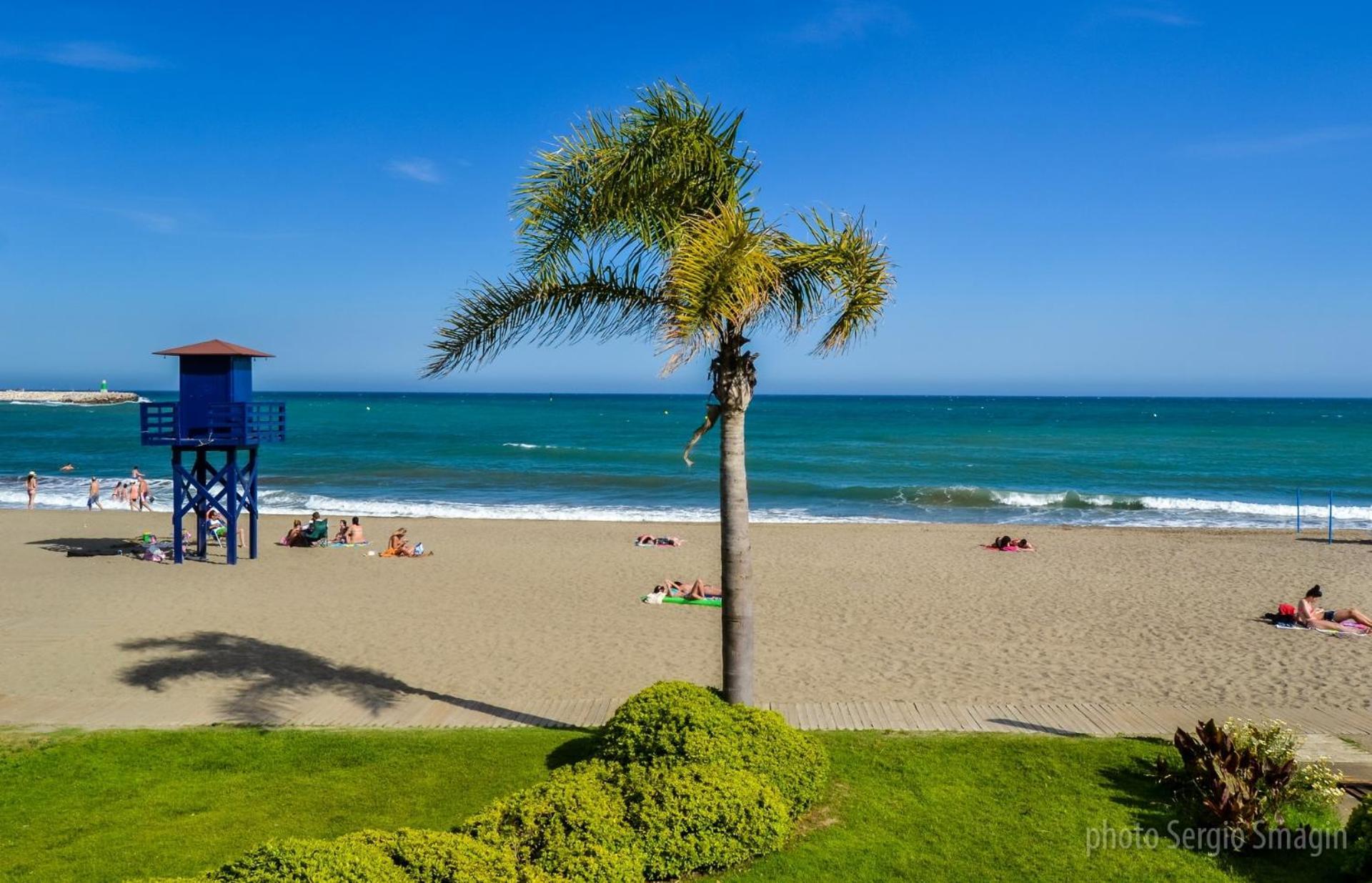 901 Estudio Aguila Apartamentos - Vista Al Mar Benalmádena Buitenkant foto